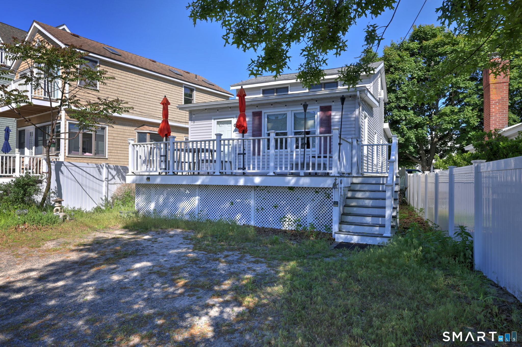 116 Shell Avenue Milford, CT 06460 - Photo 5 of 39 Gallery Image 5