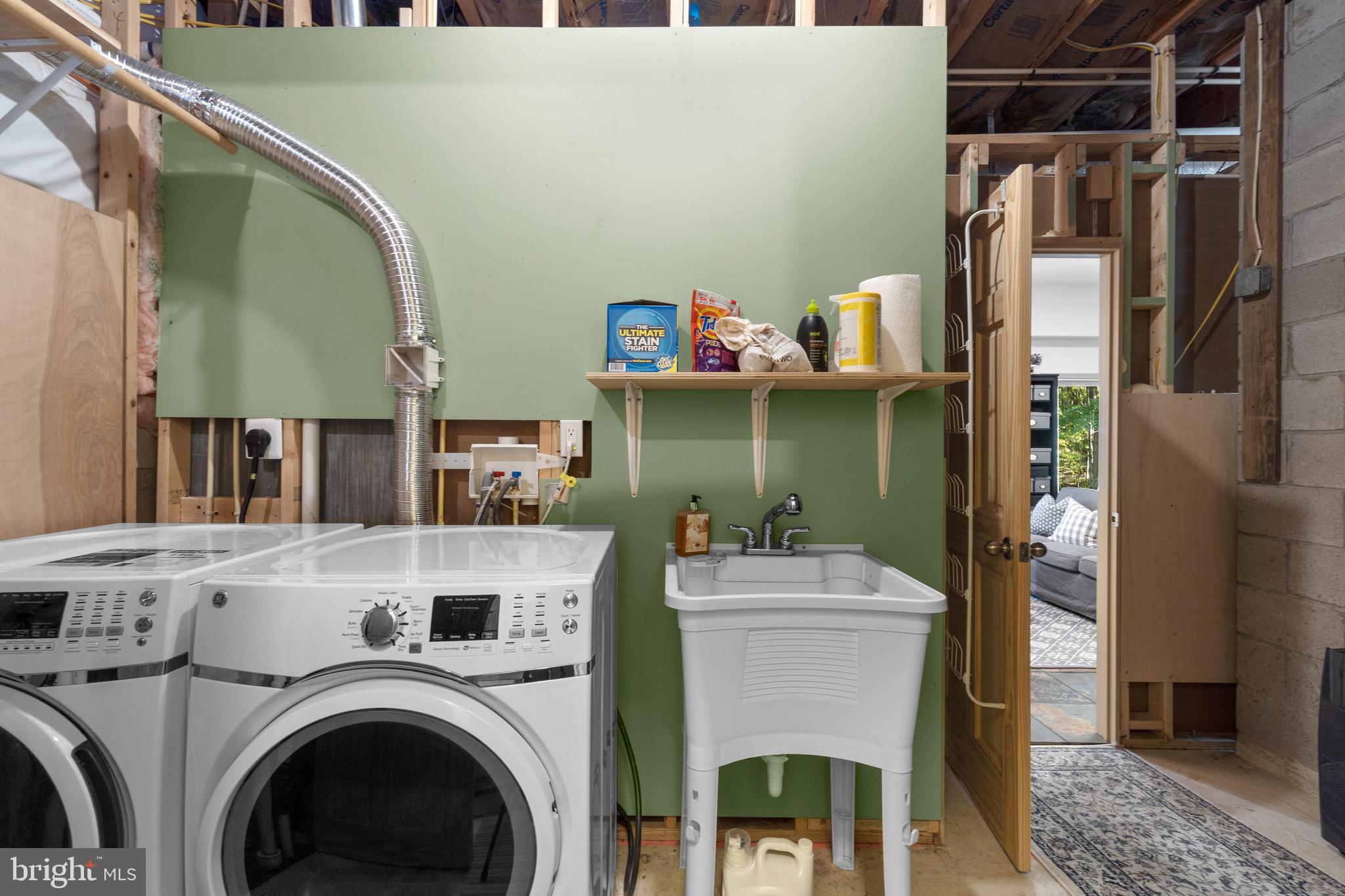 14835 Cemetery Road Cooksville, MD 21723 - Photo 28 of 41 Laundry Room