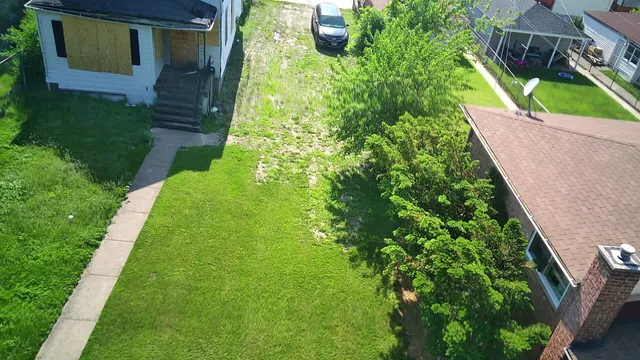 $15,000 | 7736 South Indiana Avenue, Chicago, IL 60619