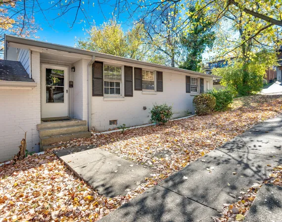 $1,300 | 1803 Blair Boulevard, Unit B, Nashville, TN 37212
