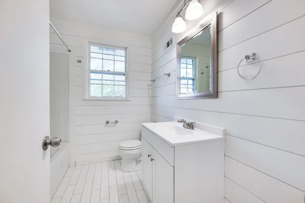 $1,300 | 1803 Blair Boulevard, Unit B, Nashville, TN 37212