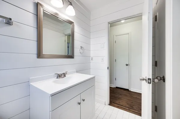 $1,300 | 1803 Blair Boulevard, Unit B, Nashville, TN 37212