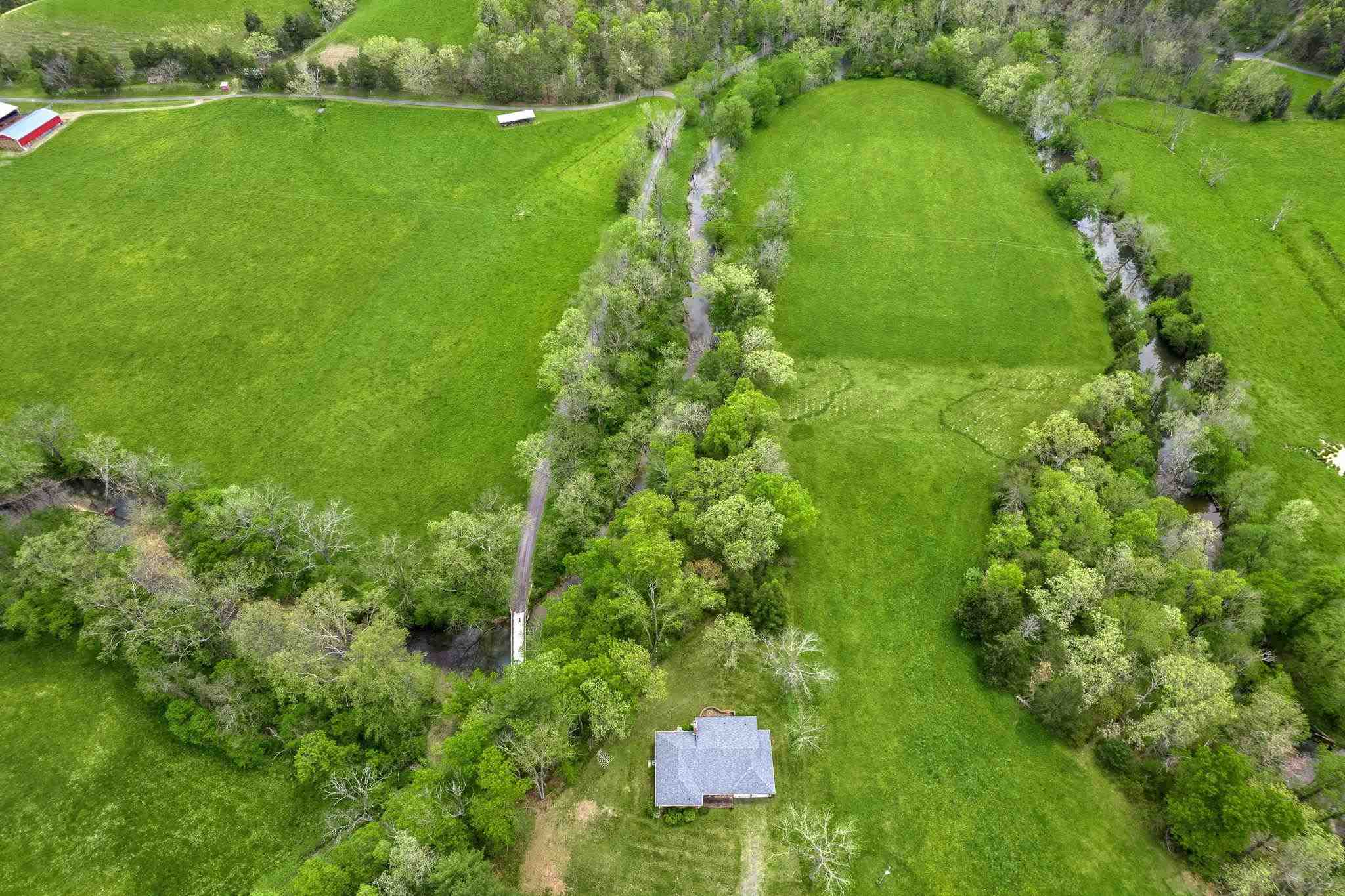 11590 Fort Valley Road Fort Valley, VA 22652 - Photo 39 of 40 a bird view of a garden