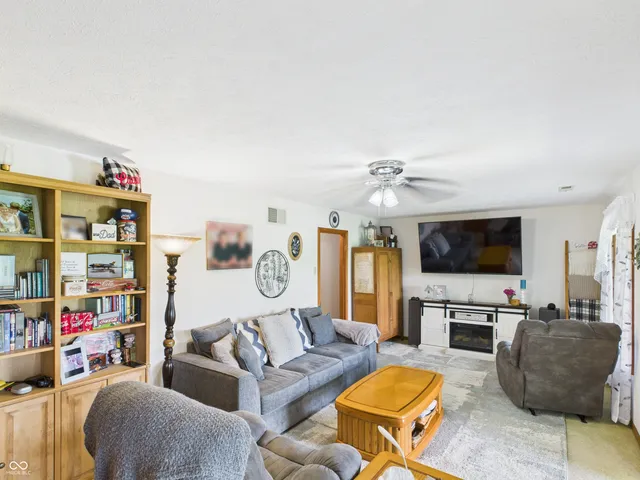 $4,295,000 | 2000 Hawthorne Drive, Plainfield, IN 46168