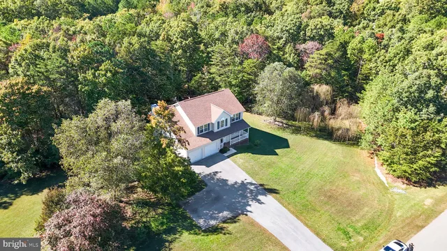 $610,000 | 21117 Catnip Court, Leonardtown, MD 20650