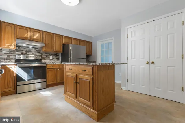 $610,000 | 21117 Catnip Court, Leonardtown, MD 20650