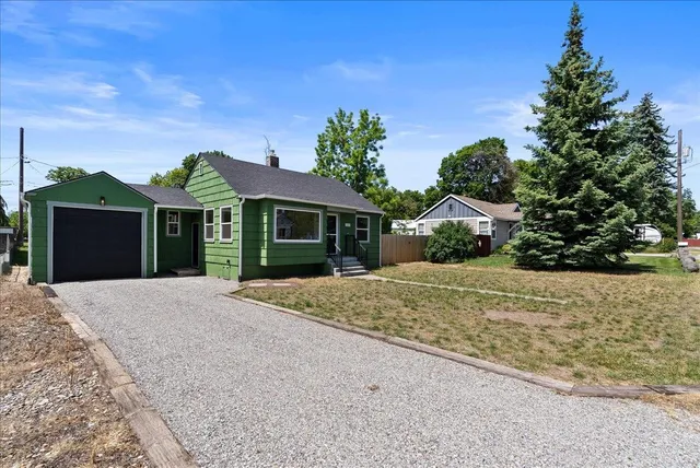 $424,999 | 1403 North Farr Road, Spokane, WA 99206