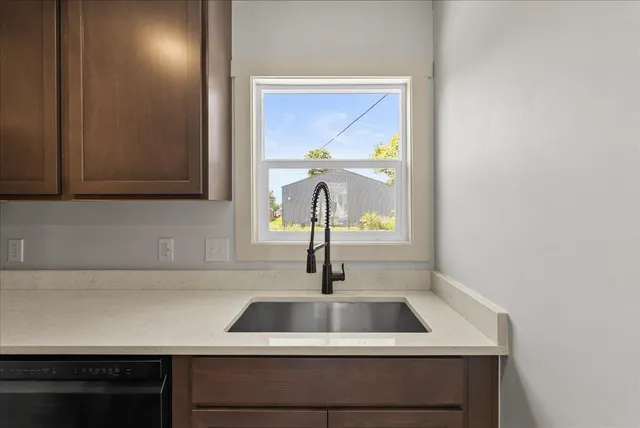 $424,999 | 1403 North Farr Road, Spokane, WA 99206