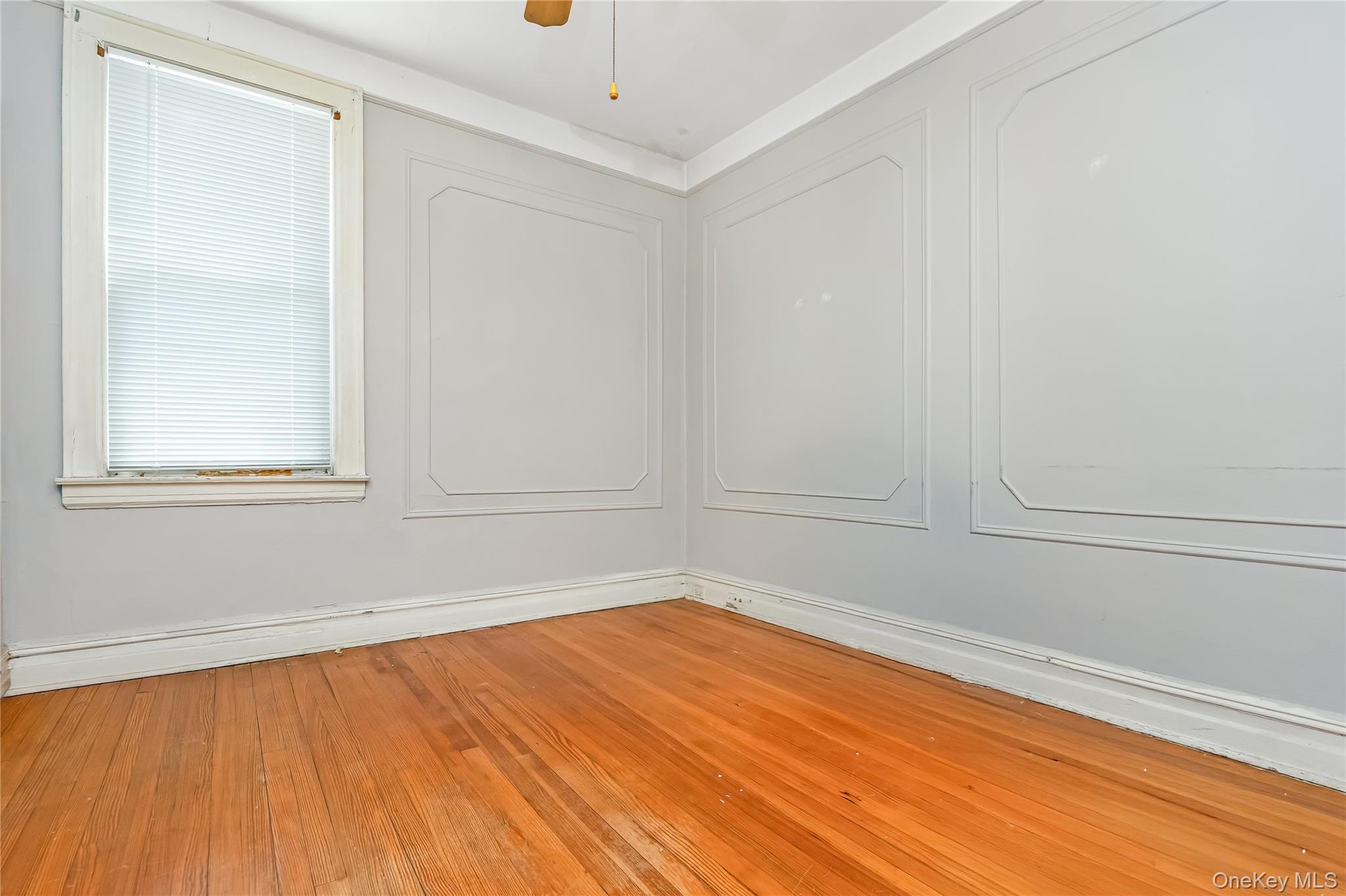 59-56 57th Road Queens, NY 11378 - Photo 11 of 27