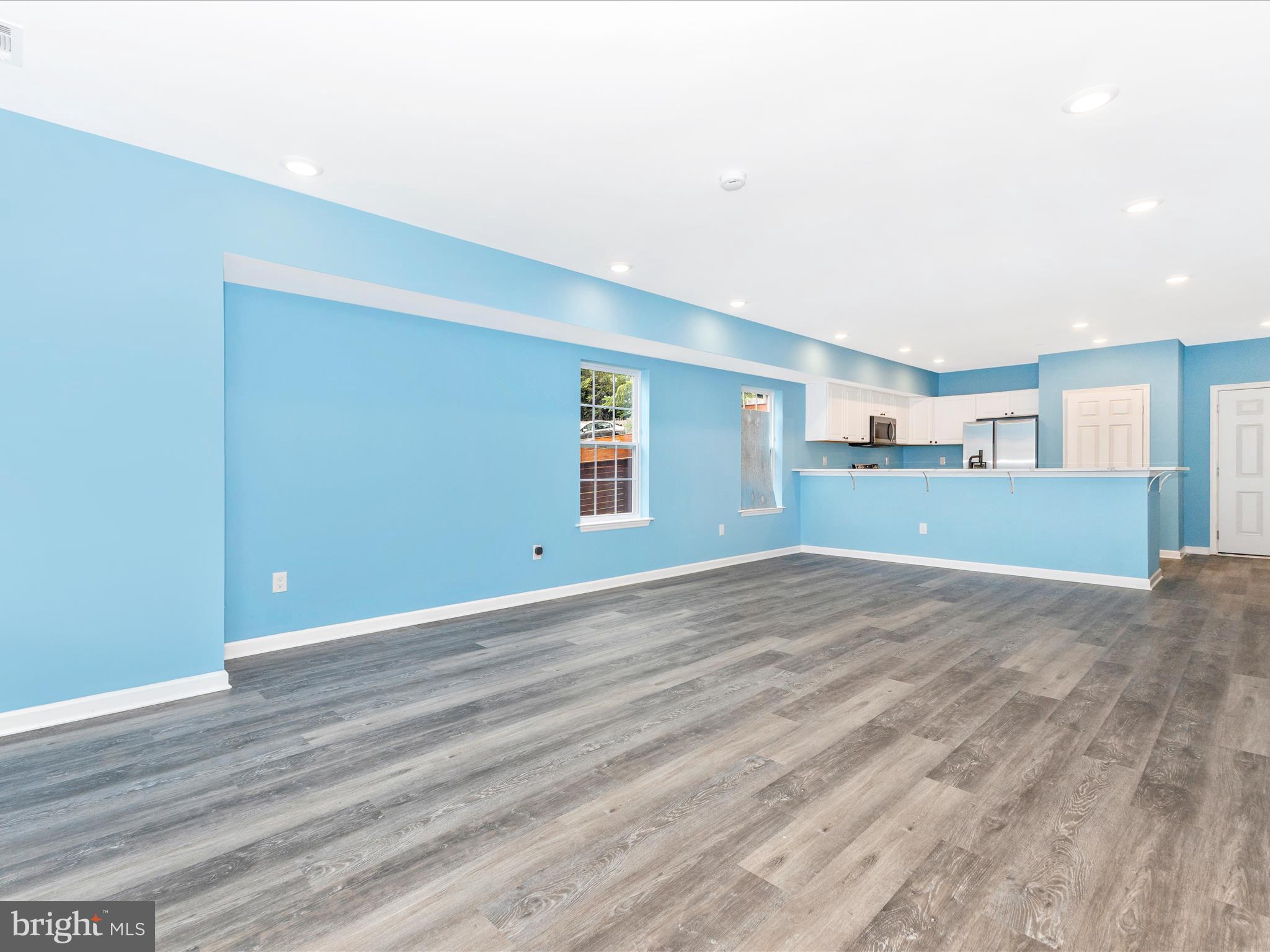 4820 Hayes Street Northeast Washington, DC 20019 - Photo 11 of 52 Living Area