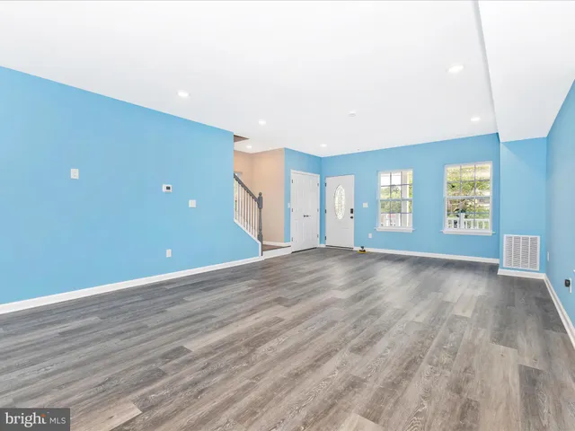 $699,999 | 4820 Hayes Street Northeast, Washington, DC 20019