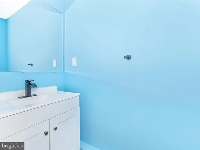 $699,999 | 4820 Hayes Street Northeast, Washington, DC 20019