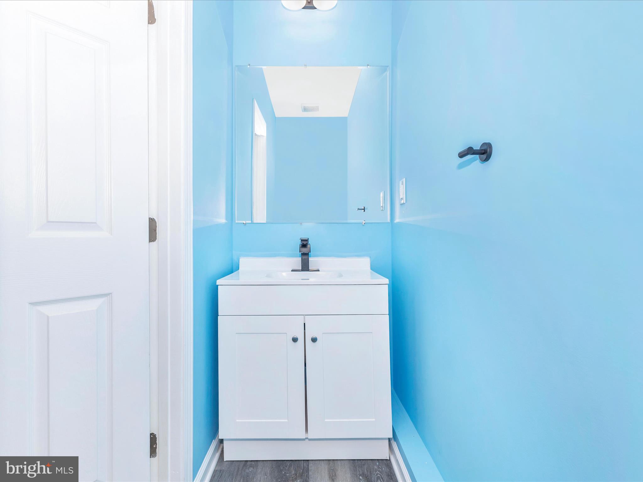 4820 Hayes Street Northeast Washington, DC 20019 - Photo 18 of 52 Powder Room