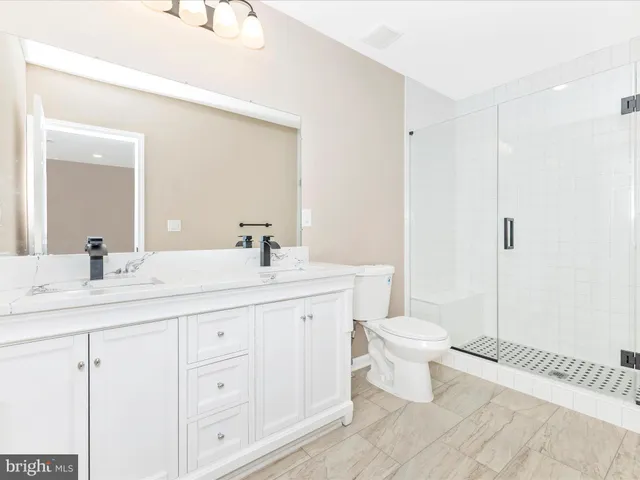 $699,999 | 4820 Hayes Street Northeast, Washington, DC 20019