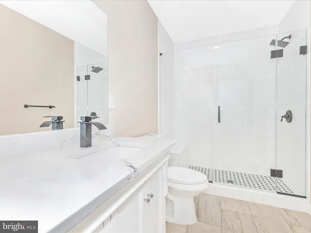 $699,999 | 4820 Hayes Street Northeast, Washington, DC 20019