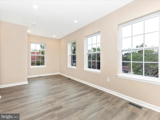 $699,999 | 4820 Hayes Street Northeast, Washington, DC 20019