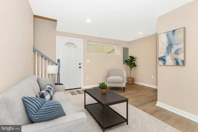 $699,999 | 4820 Hayes Street Northeast, Washington, DC 20019