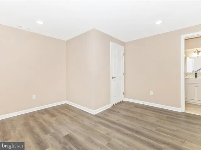 $699,999 | 4820 Hayes Street Northeast, Washington, DC 20019