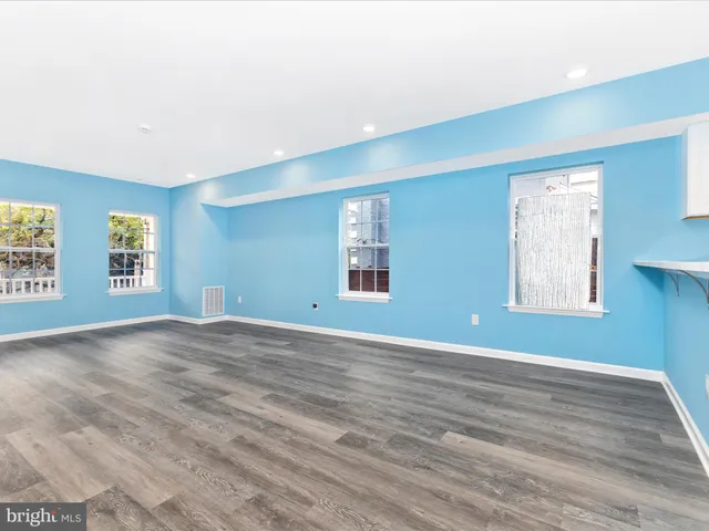 $699,999 | 4820 Hayes Street Northeast, Washington, DC 20019