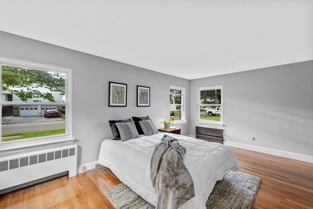 15 Arnold Road Stoneham, MA 02180 - Photo 17 of 23 Gallery Image 17