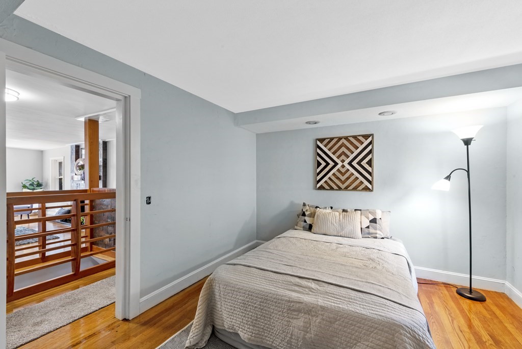 15 Arnold Road Stoneham, MA 02180 - Photo 19 of 23 Gallery Image 19