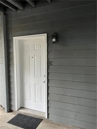$1,150 | 2866 Steamship Circle, Unit 1C, New Orleans, LA 70123