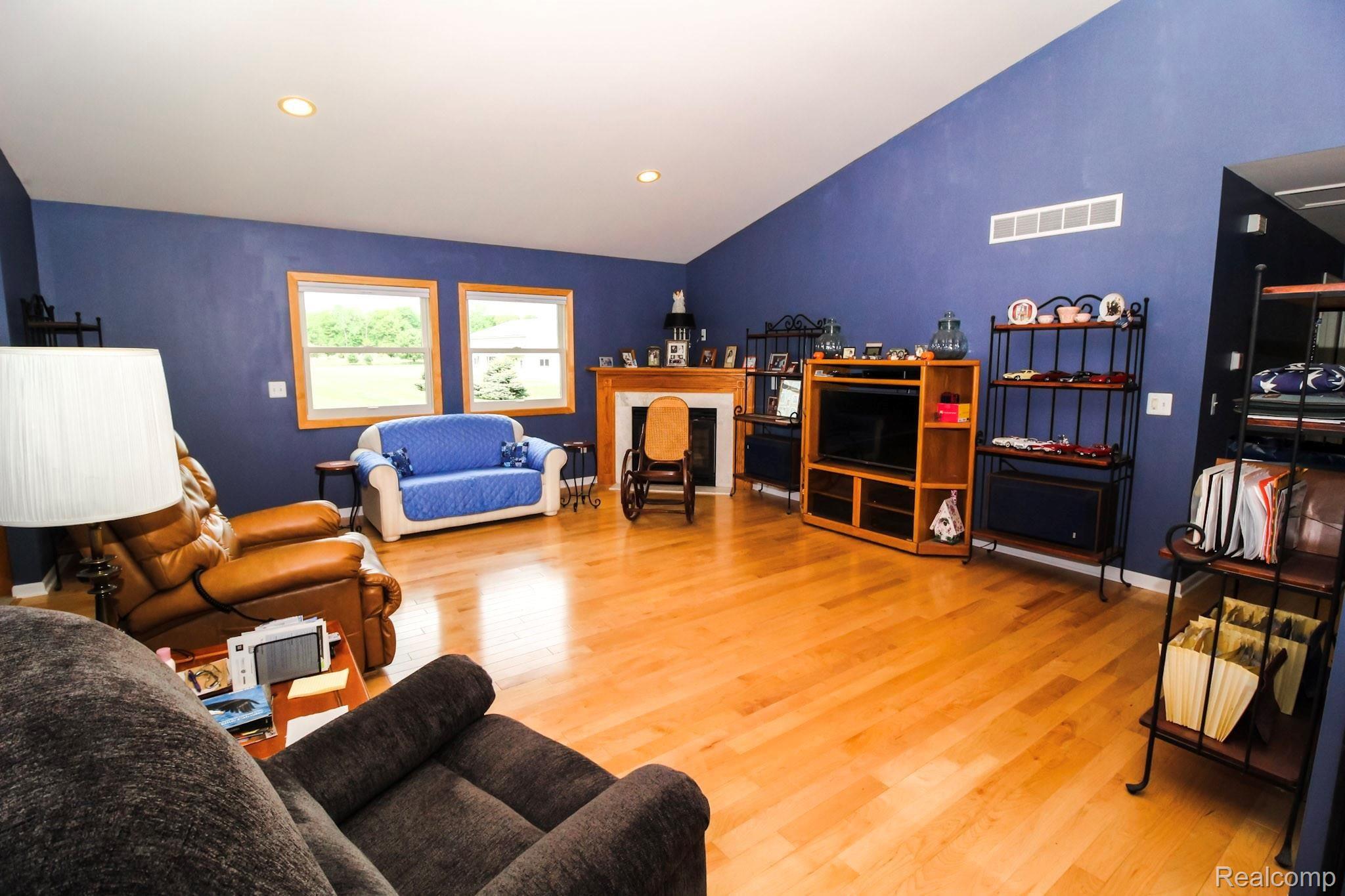 1880 South Summers Road Imlay City, MI 48444 - Photo 10 of 23 c0a3a375d6b01e7a62a95935ac53bb35.jpg