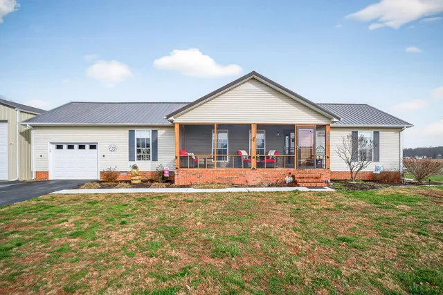 $315,000 | 1445 Tom Grissom Road, Morrison, TN 37357