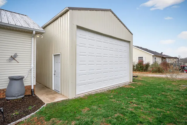 $315,000 | 1445 Tom Grissom Road, Morrison, TN 37357