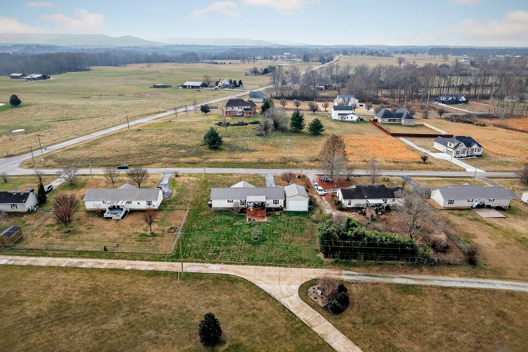 1445 Tom Grissom Road Morrison, TN 37357 - Photo 41 of 42 a view of a city