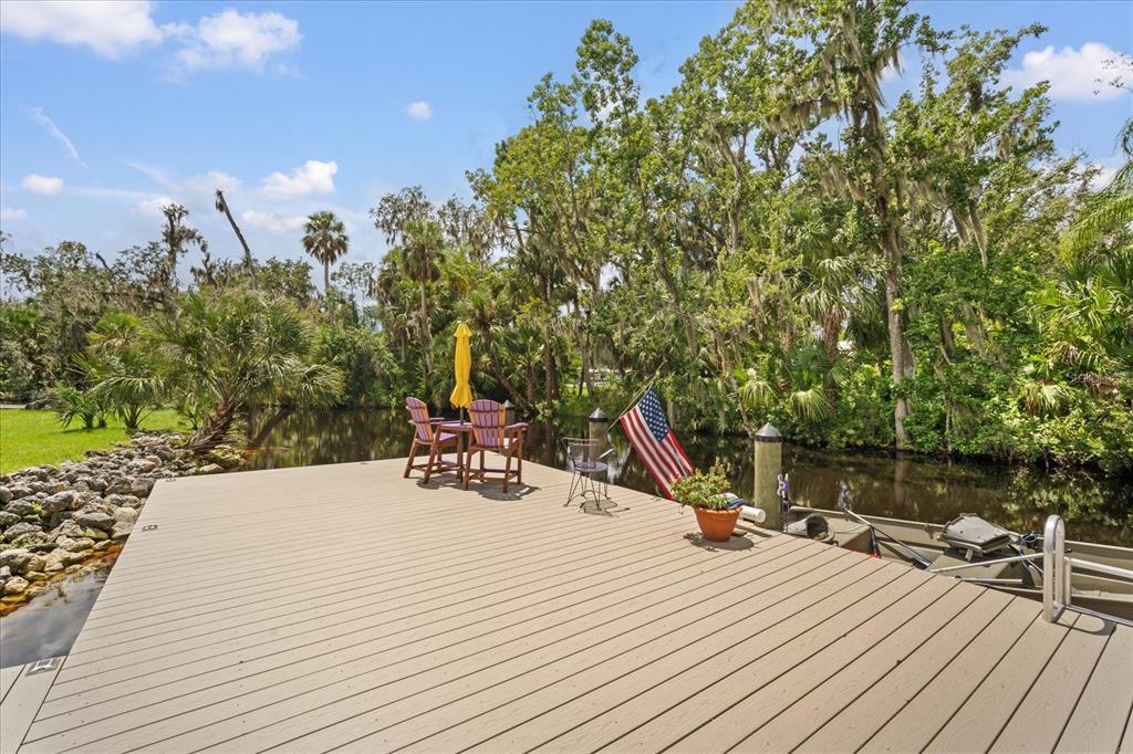 8317 Alafia Pointe Drive Riverview, FL 33578 - Photo 44 of 47 a view of a terrace with sitting area
