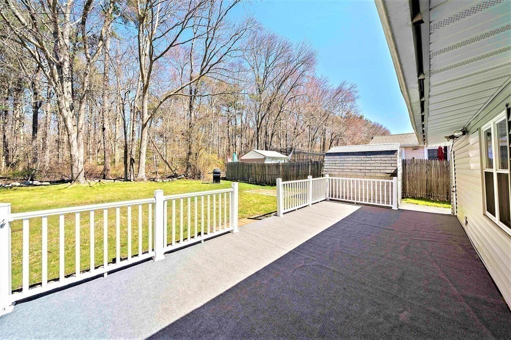 54 Roseen Road Holbrook, MA 02343 - Photo 18 of 21