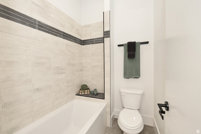 1306 East Victor Lane Draper, UT 84020 - Photo 43 of 60 Full bath with toilet and washtub / shower combination