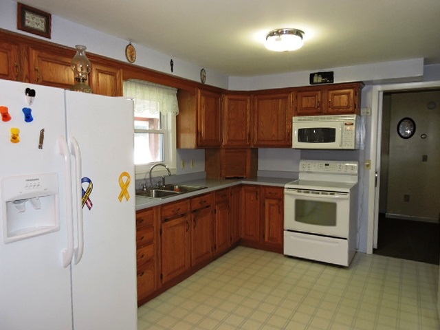 473 Fletcher Road Fairfax, VT 05444 - Photo 8 of 24