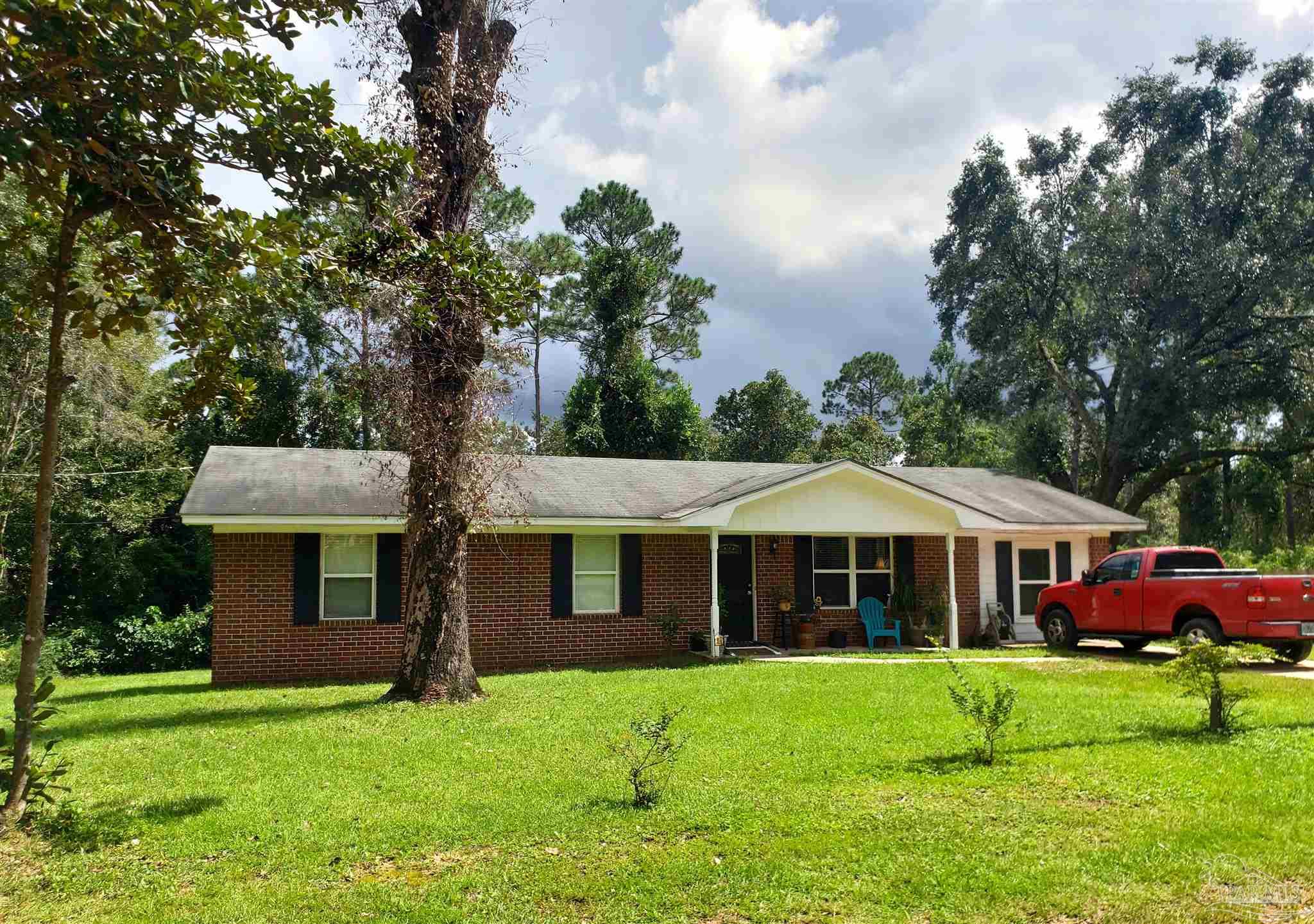 1020 Conference Road Cantonment, FL 32533 - Photo 2 of 25 Gallery Image 2