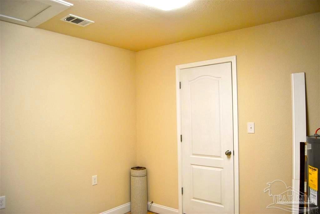 1020 Conference Road Cantonment, FL 32533 - Photo 18 of 25 Gallery Image 18
