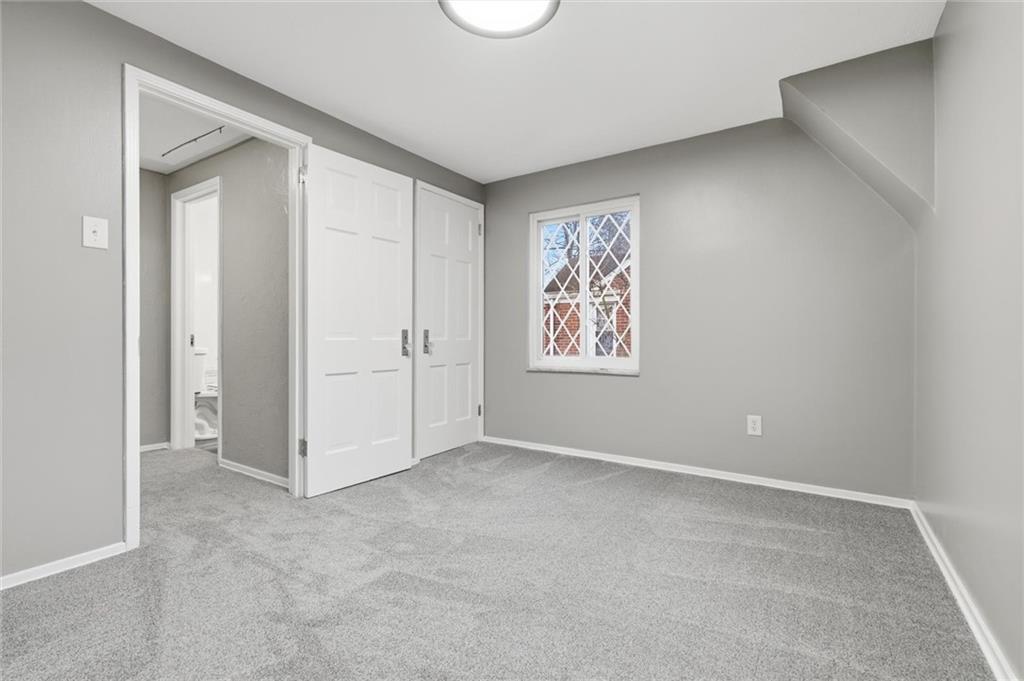 327 East Bruceton Road Pittsburgh, PA 15236 - Photo 30 of 49 Gallery Image 30