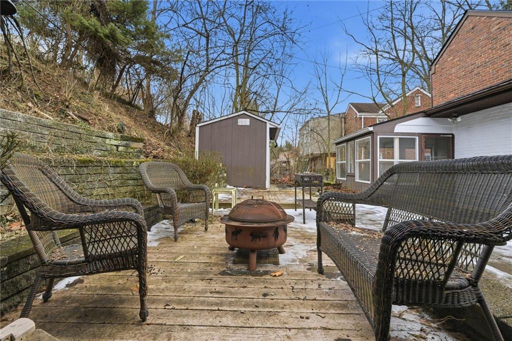327 East Bruceton Road Pittsburgh, PA 15236 - Photo 38 of 49 Gallery Image 38