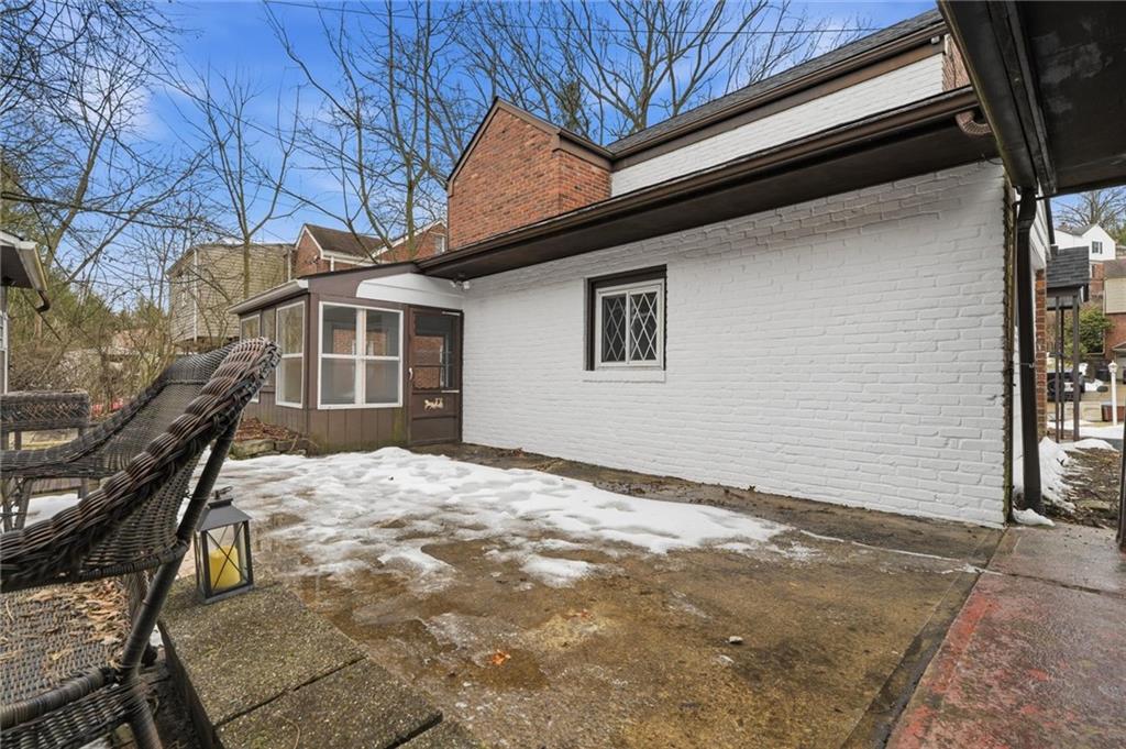327 East Bruceton Road Pittsburgh, PA 15236 - Photo 46 of 49 Gallery Image 46
