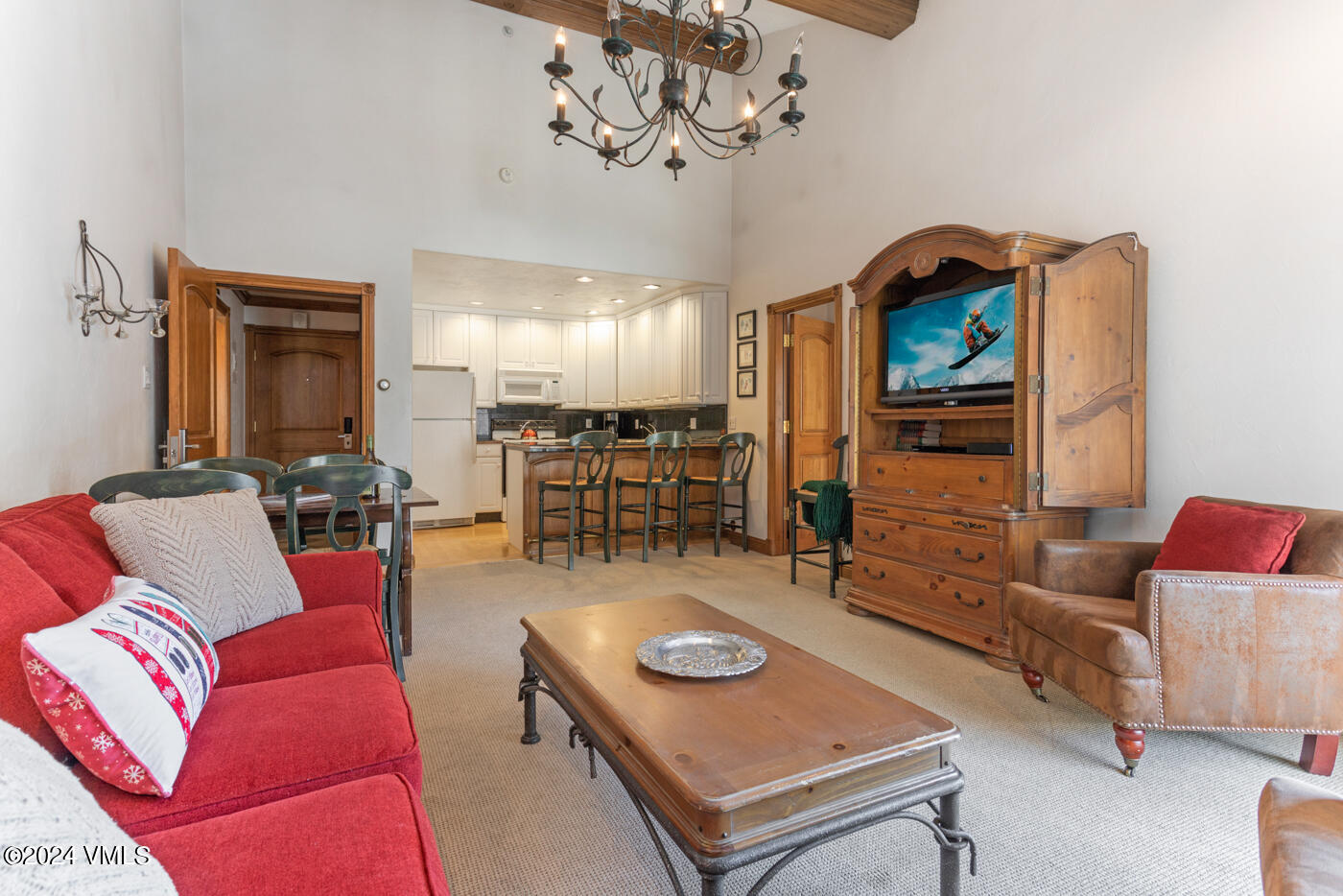 548 South Frontage Road West, Unit 406 Vail, CO 81657 - Photo 7 of 24 Westwind 406 Living 5