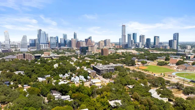 $1,730,000 | 900 South 2nd Street, Unit 3, Austin, TX 78704