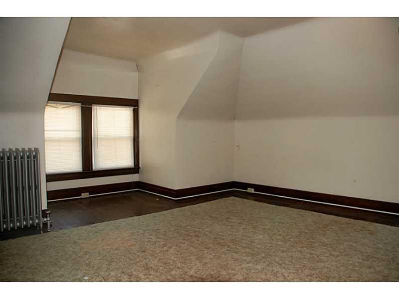 233 Greydon Avenue McKees Rocks, PA 15136 - Photo 13 of 14 Bedroom.