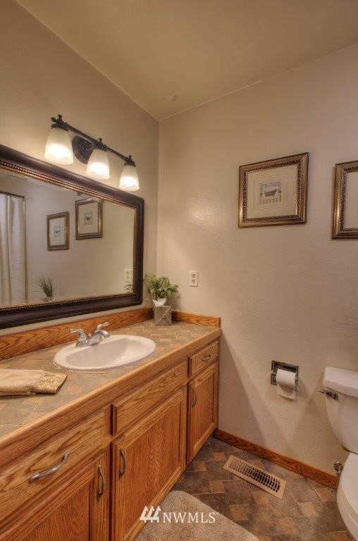 4813 Northeast 7th Place Renton, WA 98059 - Photo 17 of 20