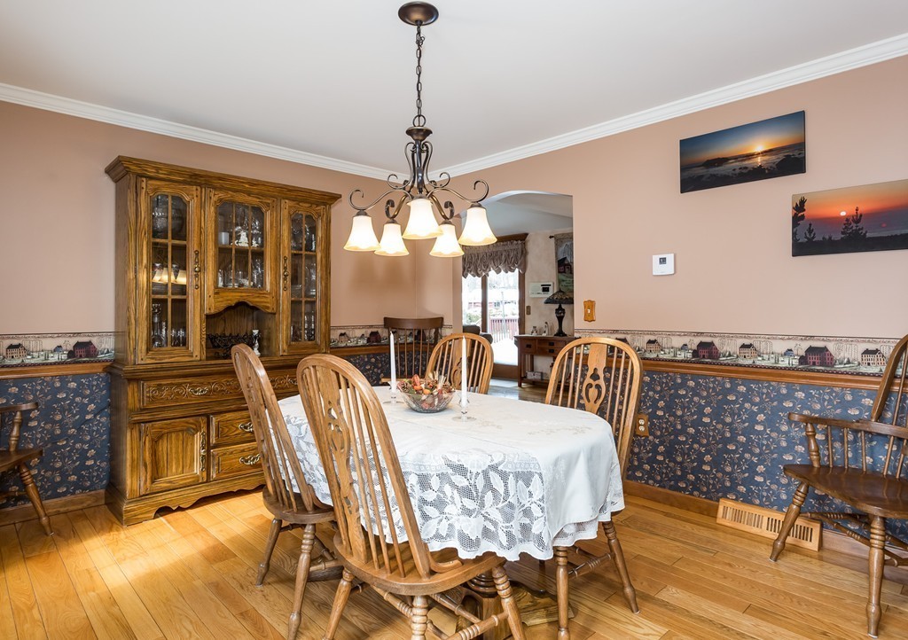 35 Rising Street Agawam, MA 01030 - Photo 13 of 29 Gallery Image 13
