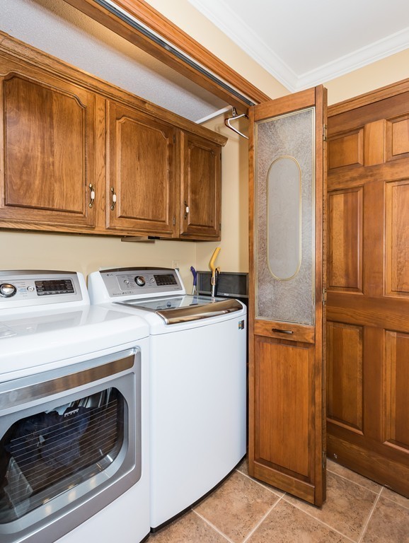 35 Rising Street Agawam, MA 01030 - Photo 14 of 29 Gallery Image 14