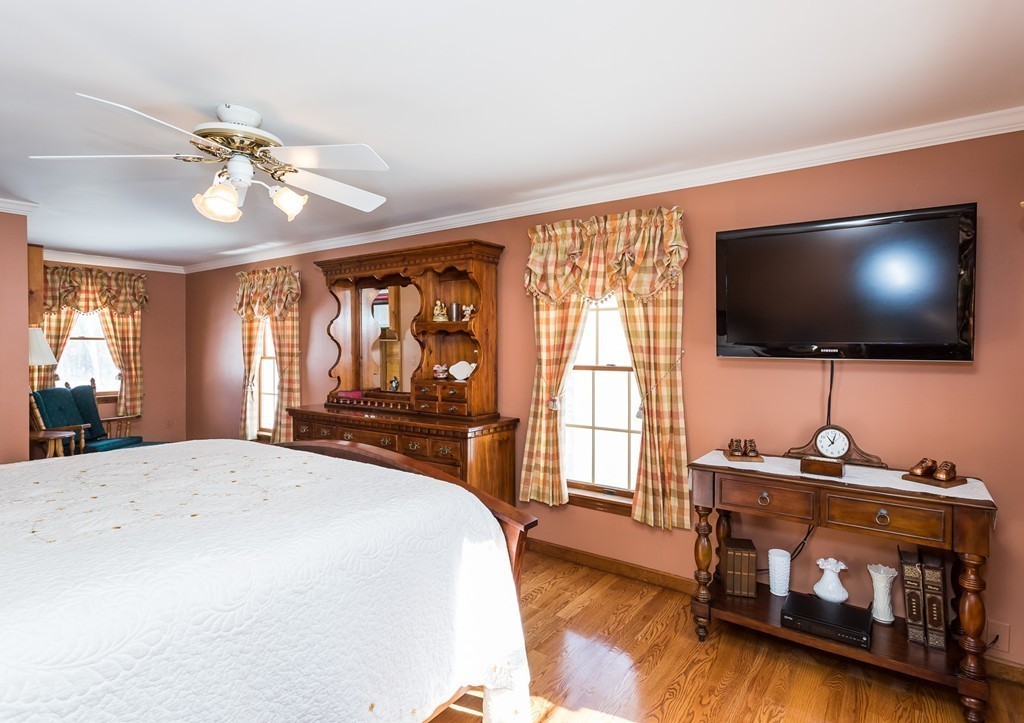 35 Rising Street Agawam, MA 01030 - Photo 22 of 29 Gallery Image 22