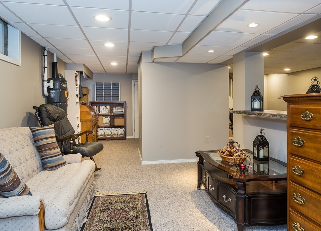 35 Rising Street Agawam, MA 01030 - Photo 25 of 29 Gallery Image 25
