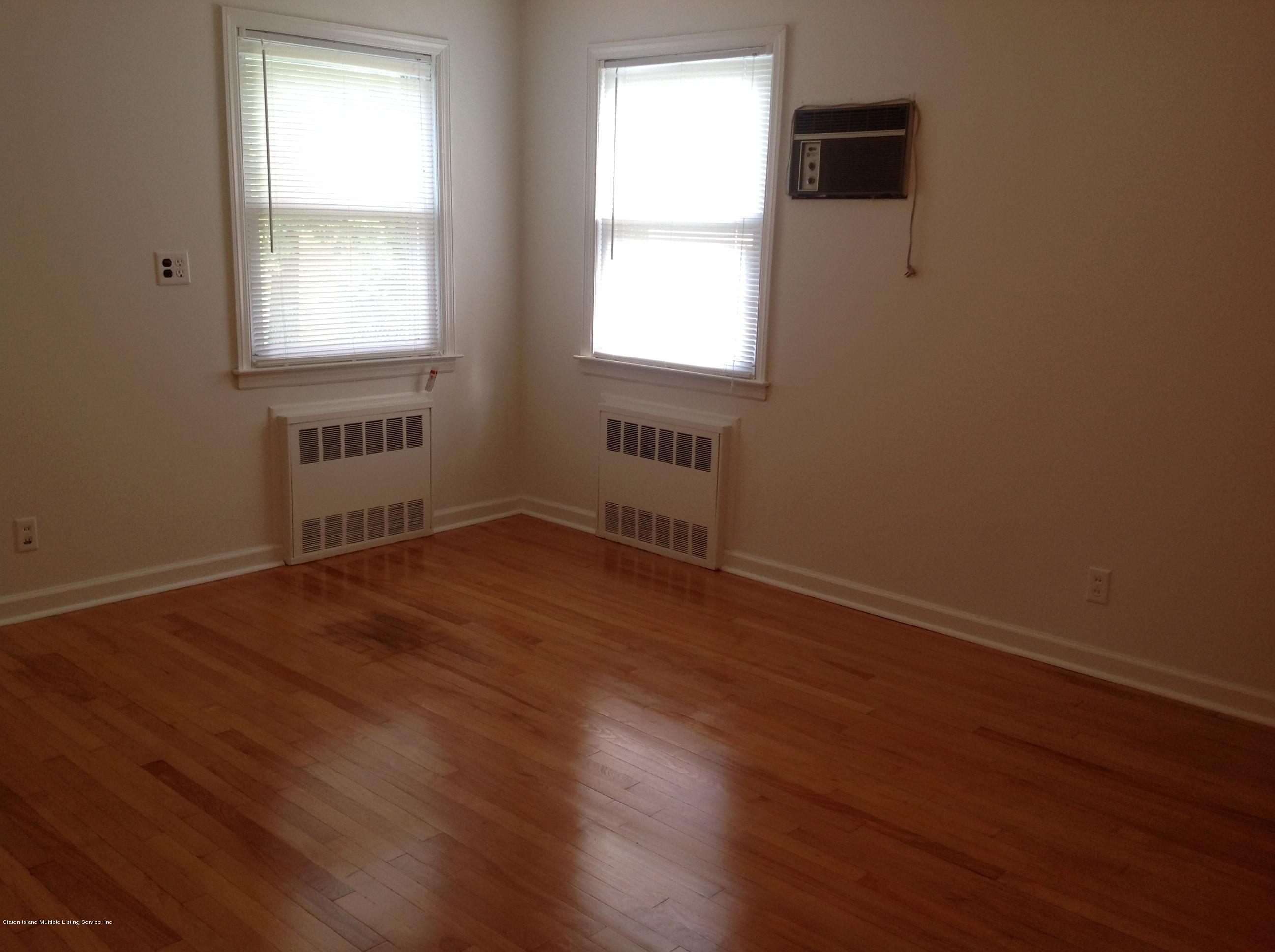 459 Decatur Avenue Staten Island, NY 10314 - Photo 7 of 19 image