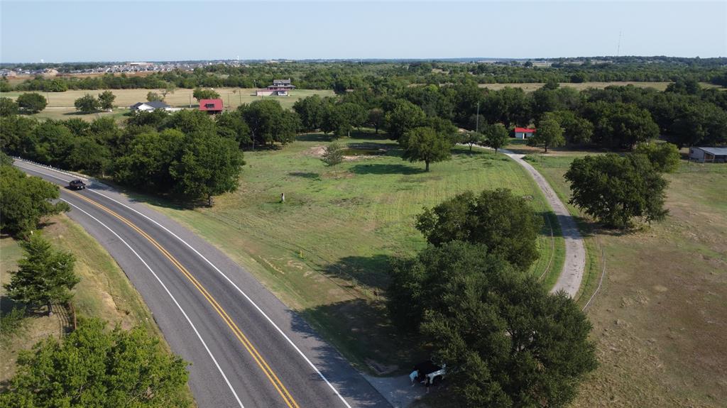 2815 Farm To Market Road 3092 Gainesville, TX 76240 - Photo 21 of 28 a view of a garden with a lake