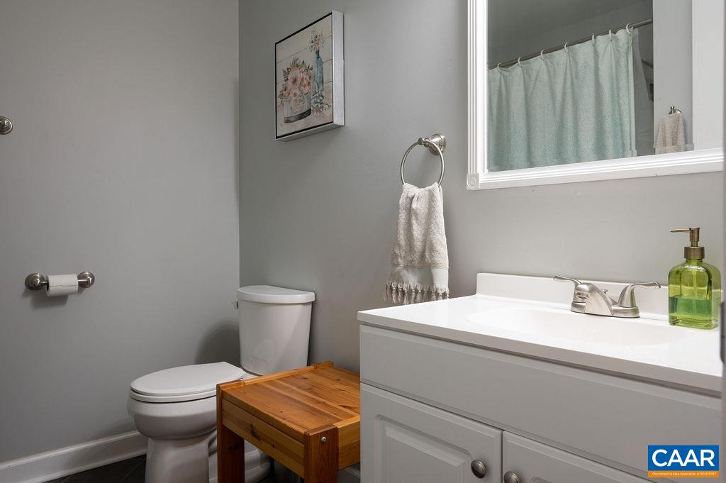 947 Rives Street Charlottesville, VA 22902 - Photo 15 of 20 Gallery Image 15